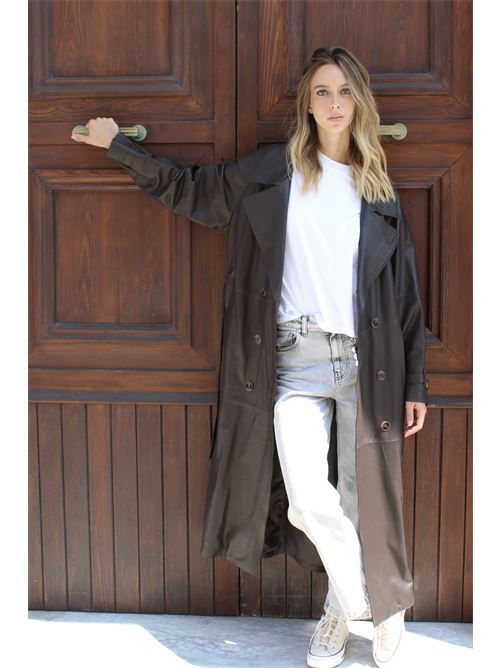 Cappotto 100% genuine leather con spacco dietro VICOLO | TF03241