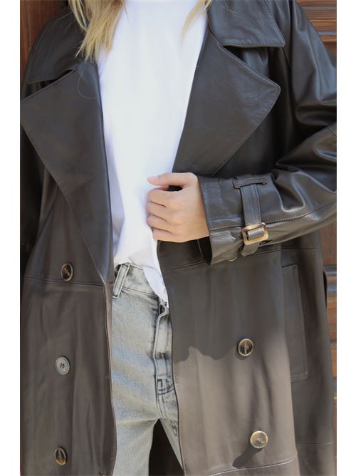 Cappotto 100% genuine leather con spacco dietro VICOLO | TF03241